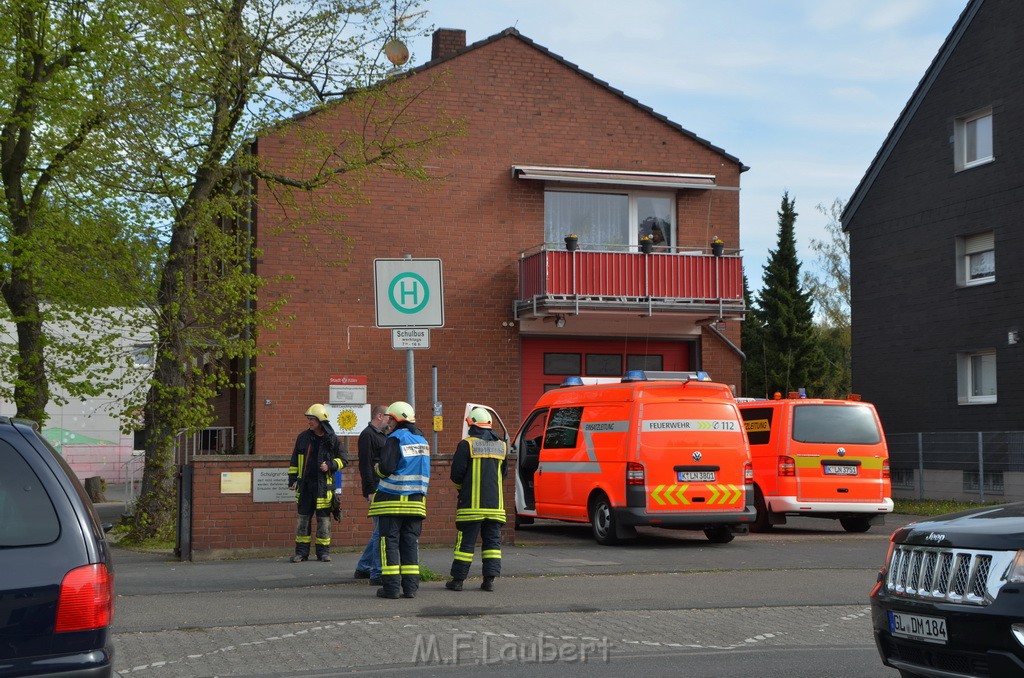 Feuer Grundschule Koeln Duennwald Leuchterstr P092.JPG - Miklos Laubert